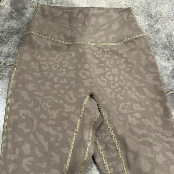 NWOT Skywear Small Olive Green Leggings - Picture 2 of 7